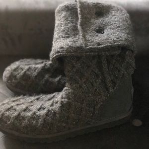 Gray Knit Ugg Boot